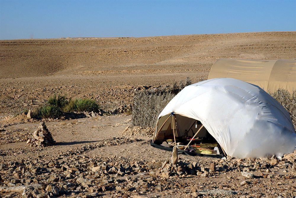 Hotel Silent Arrow Mitzpe Ramon Esterno foto